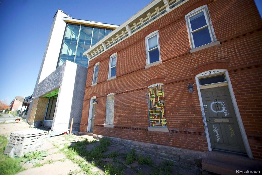 2912 Umatilla Street