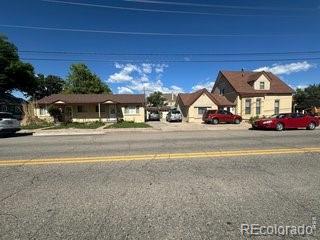 446 E 4th Street