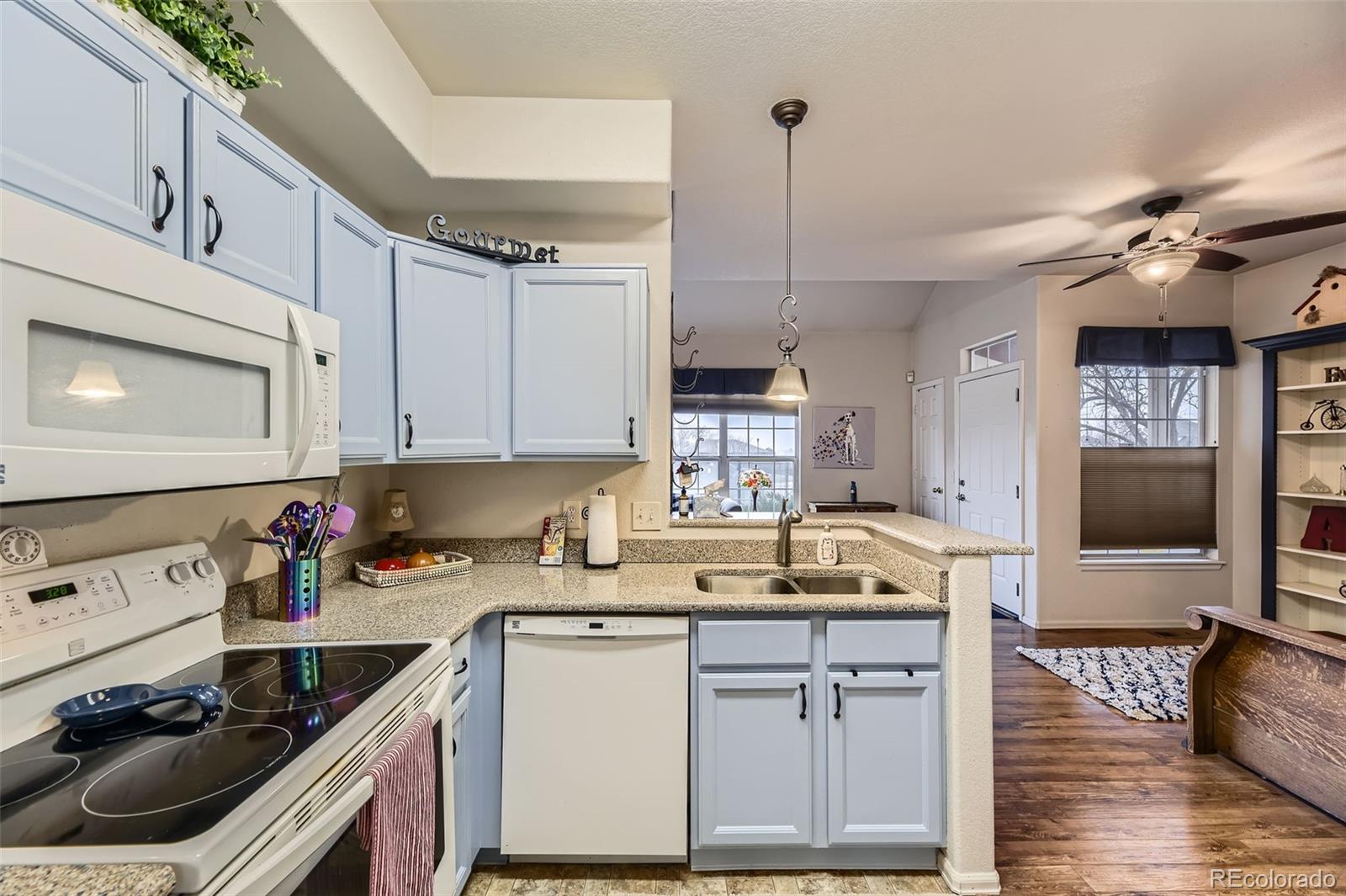 8391 S Upham Way 103, Littleton, CO, 80128 4 8391 S Upham Way 103