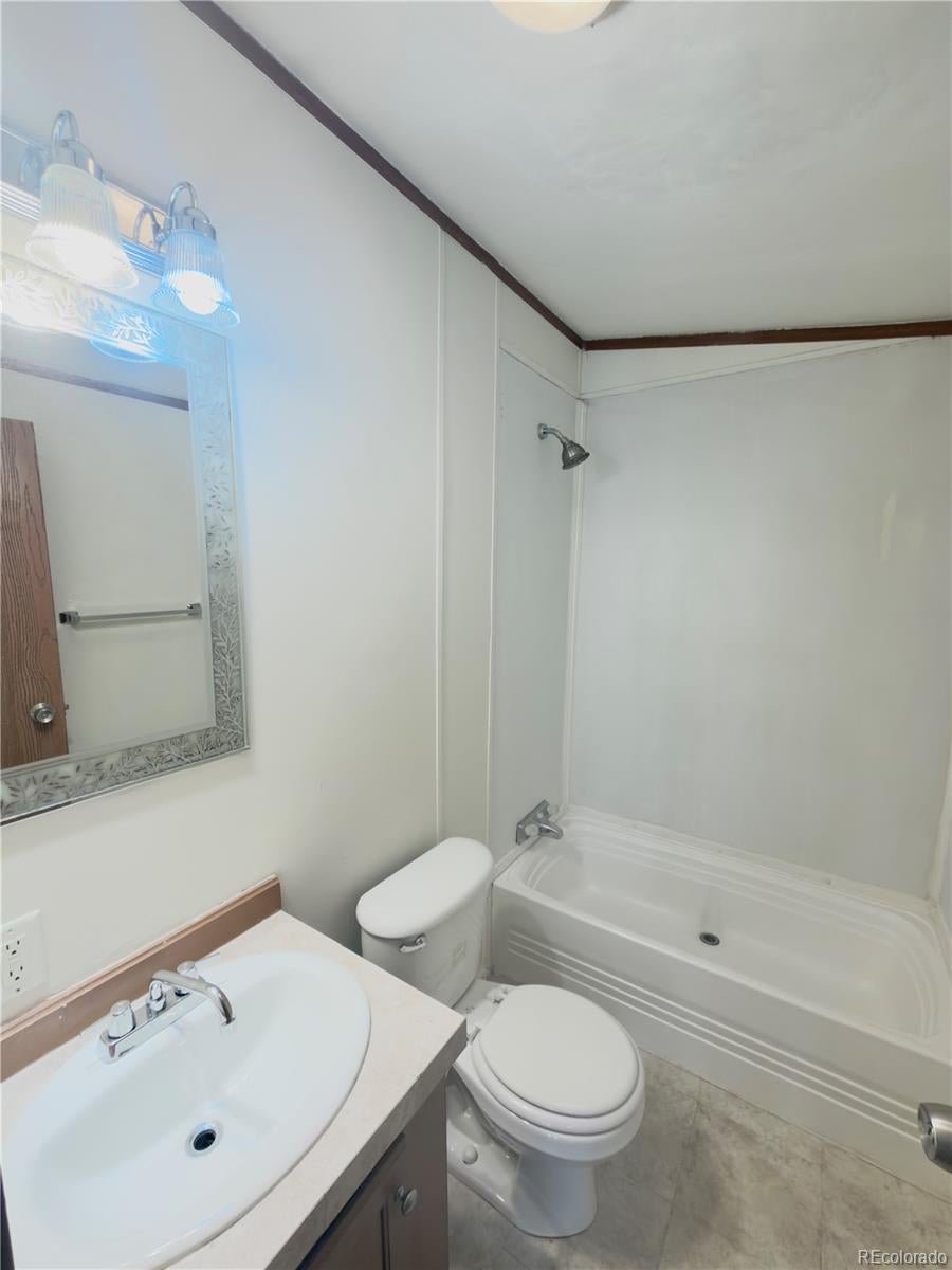 5250 W 53Rd Avenue