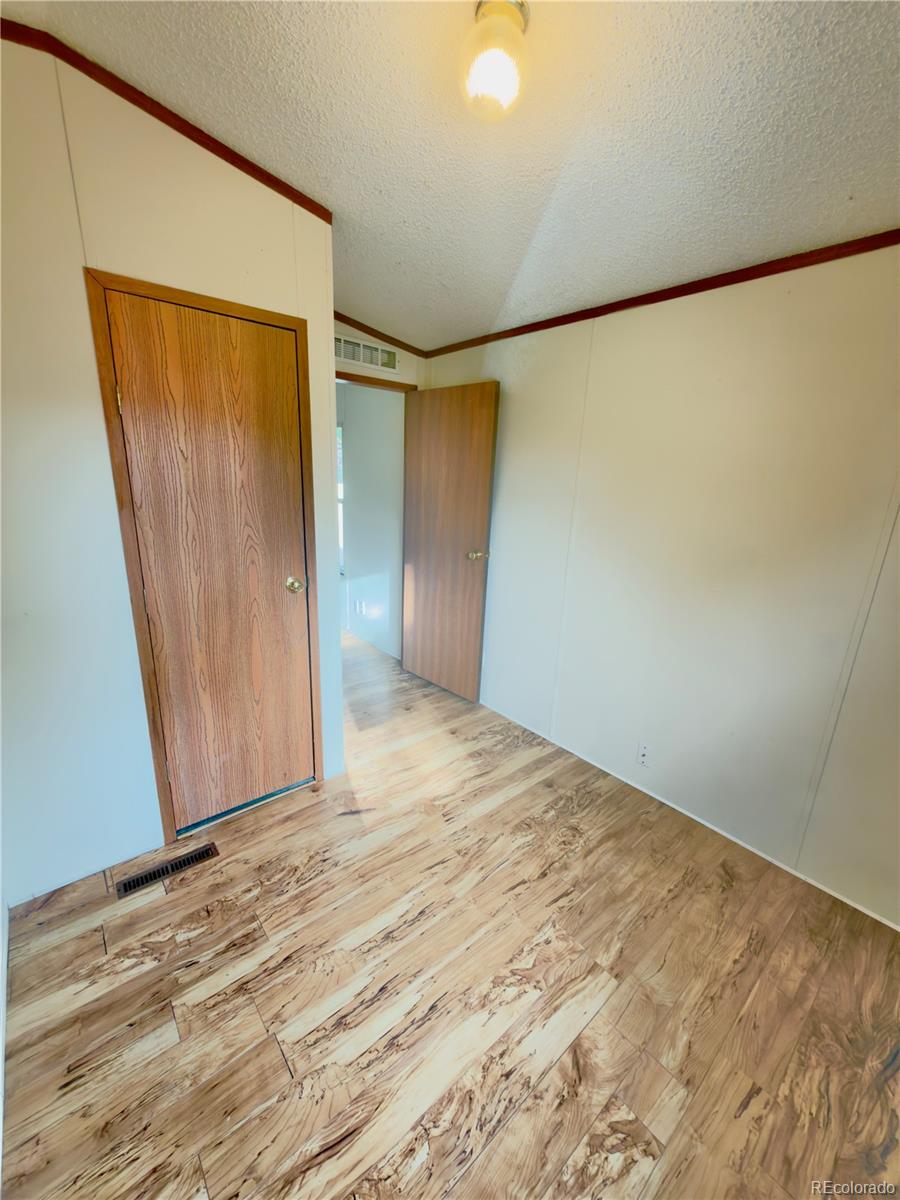 5250 W 53Rd Avenue