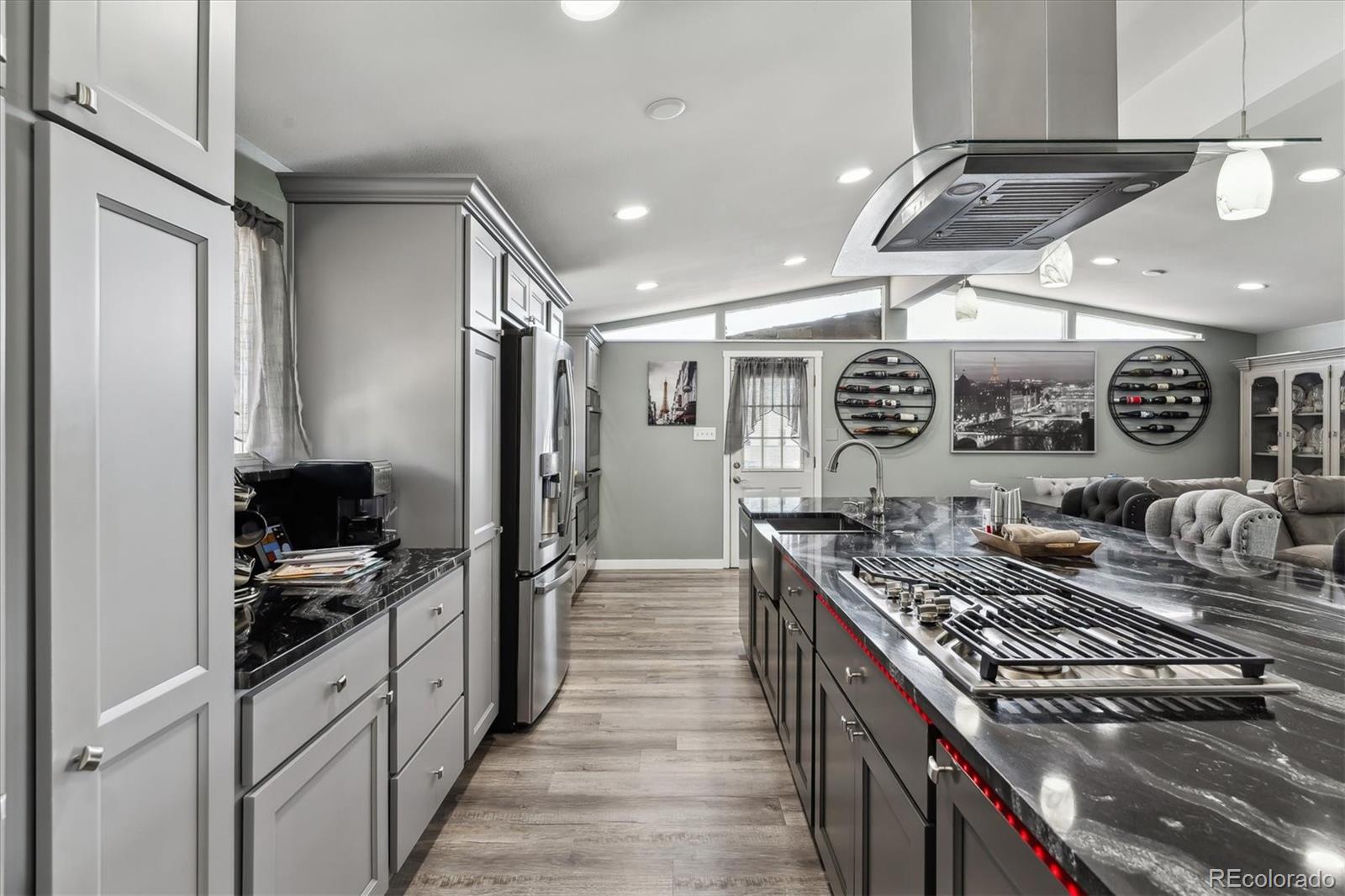 6409 Brentwood Street, Arvada, CO, 80004 4 6409 Brentwood Street