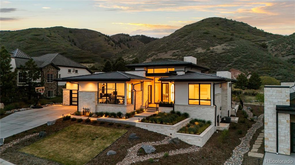 Photo of 8111 Galileo Way, Littleton, CO 80125 (MLS # 8359798)