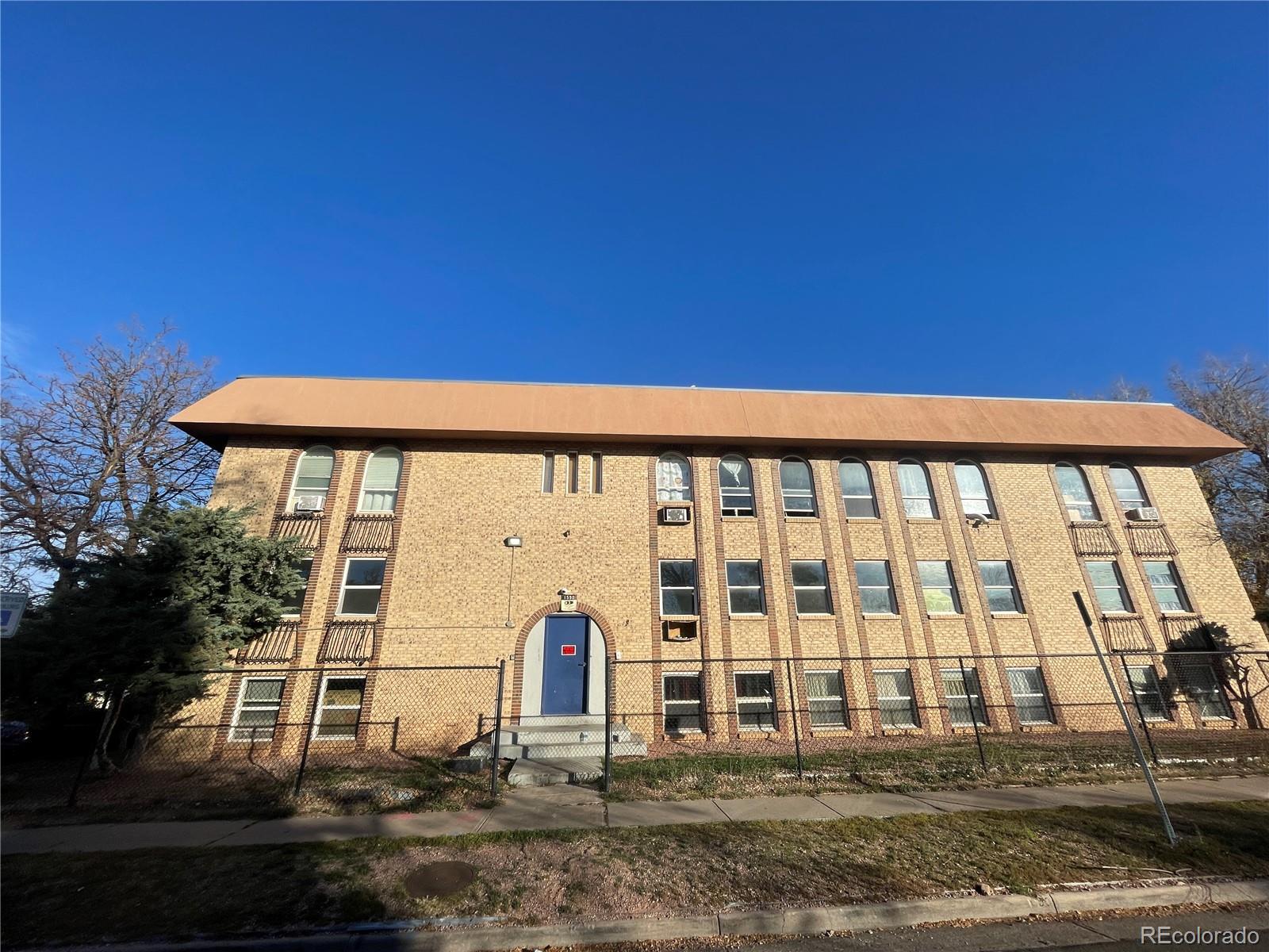 Photo 1 of 11 — 1590 Clinton Street 203, Aurora, CO 80010