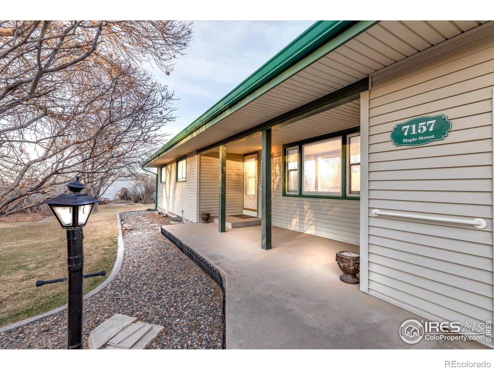 7157 Maple Street