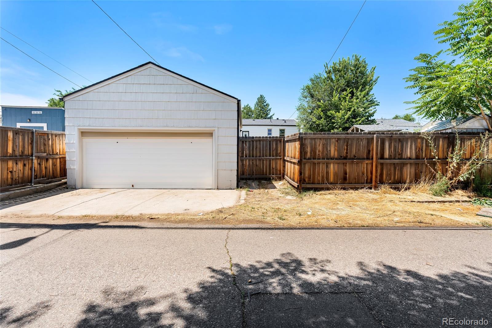 5030 Beach Court