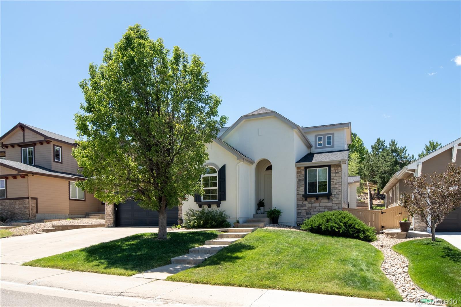 2550 Shadecrest Place