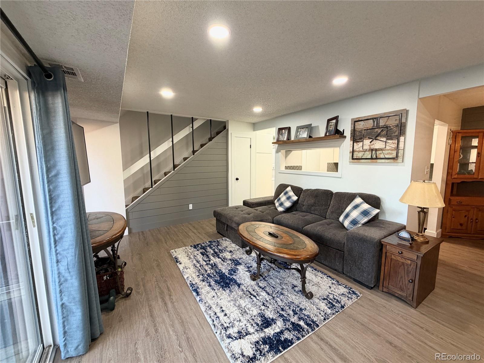 7995 E Mississippi Avenue J10