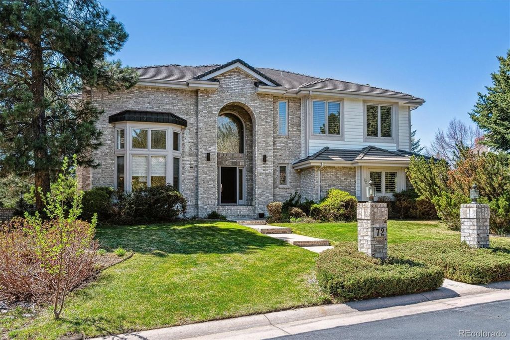 Photo of 72 Falcon Hills Drive, Highlands Ranch, CO 80126 (MLS # 4358715)