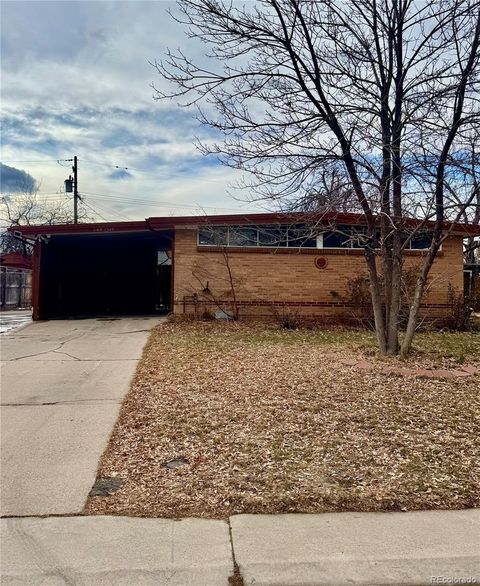 1349 S Chase Court Lakewood CO 80232