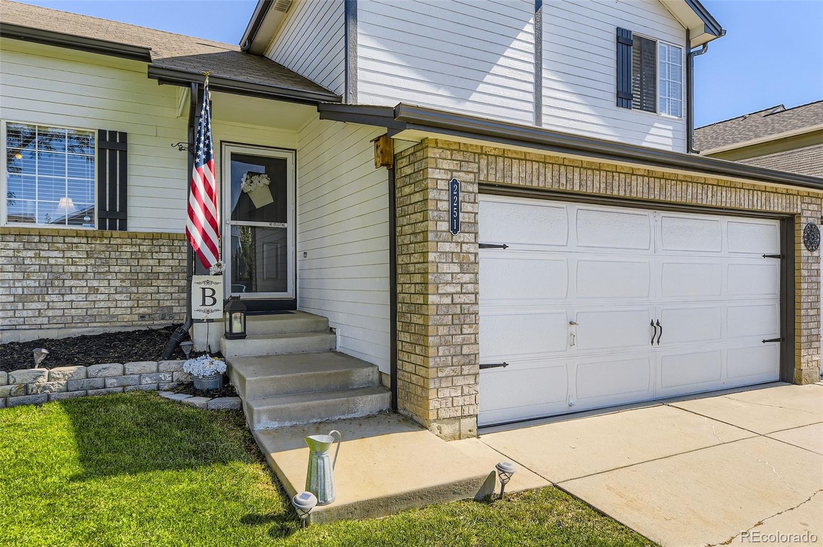 2251 W 135th Place