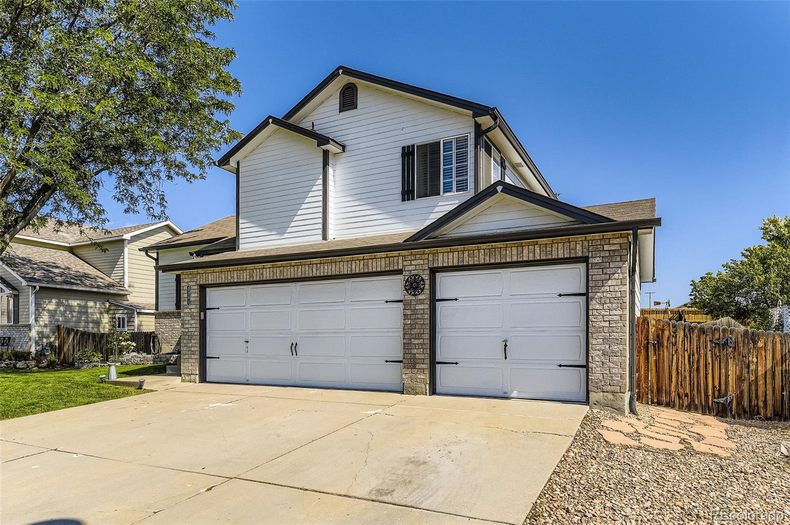 2251 W 135th Place