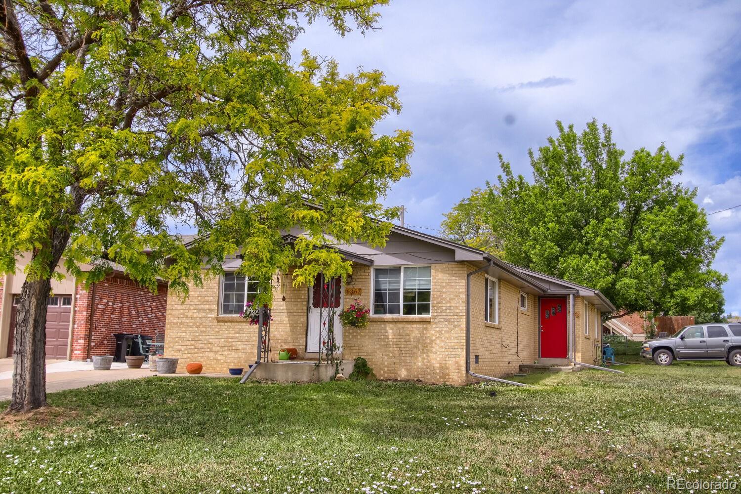 6363 Moore Circle
