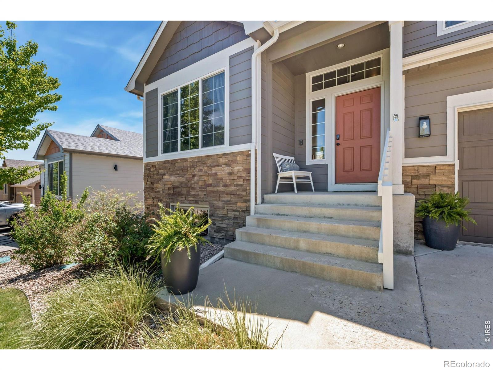 2243 Ballard Lane
