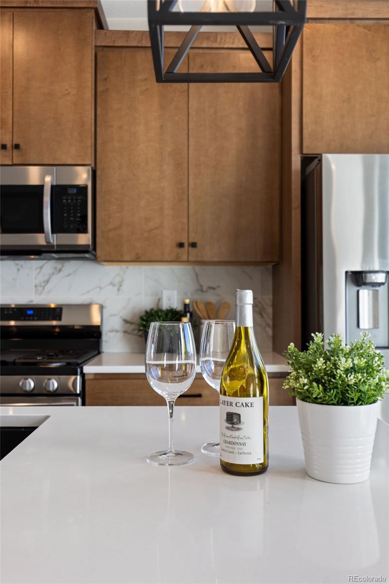 2074 S Holly Street 2