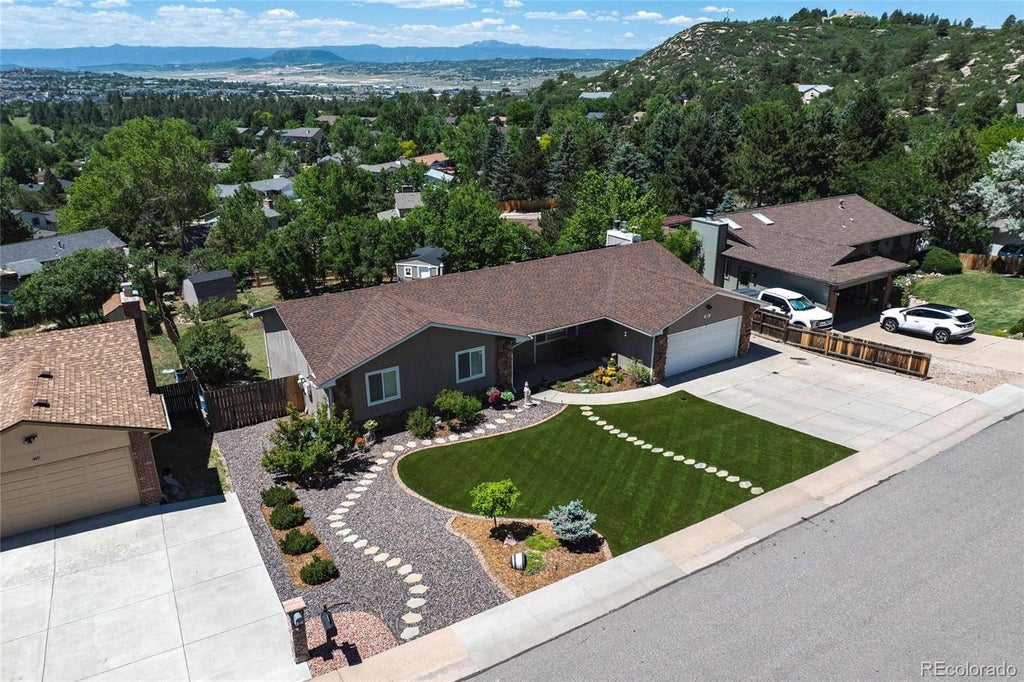Photo of 455 Gordon Drive, Castle Rock, CO 80104 (MLS # 9399366)