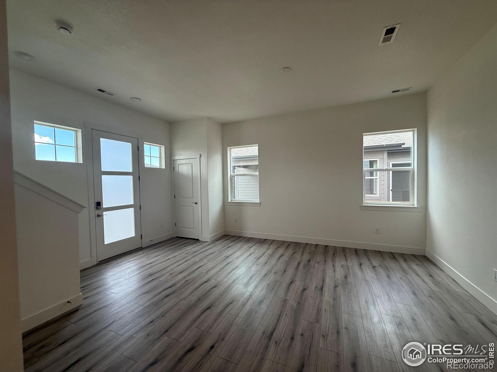 5081 Mckinnon Court