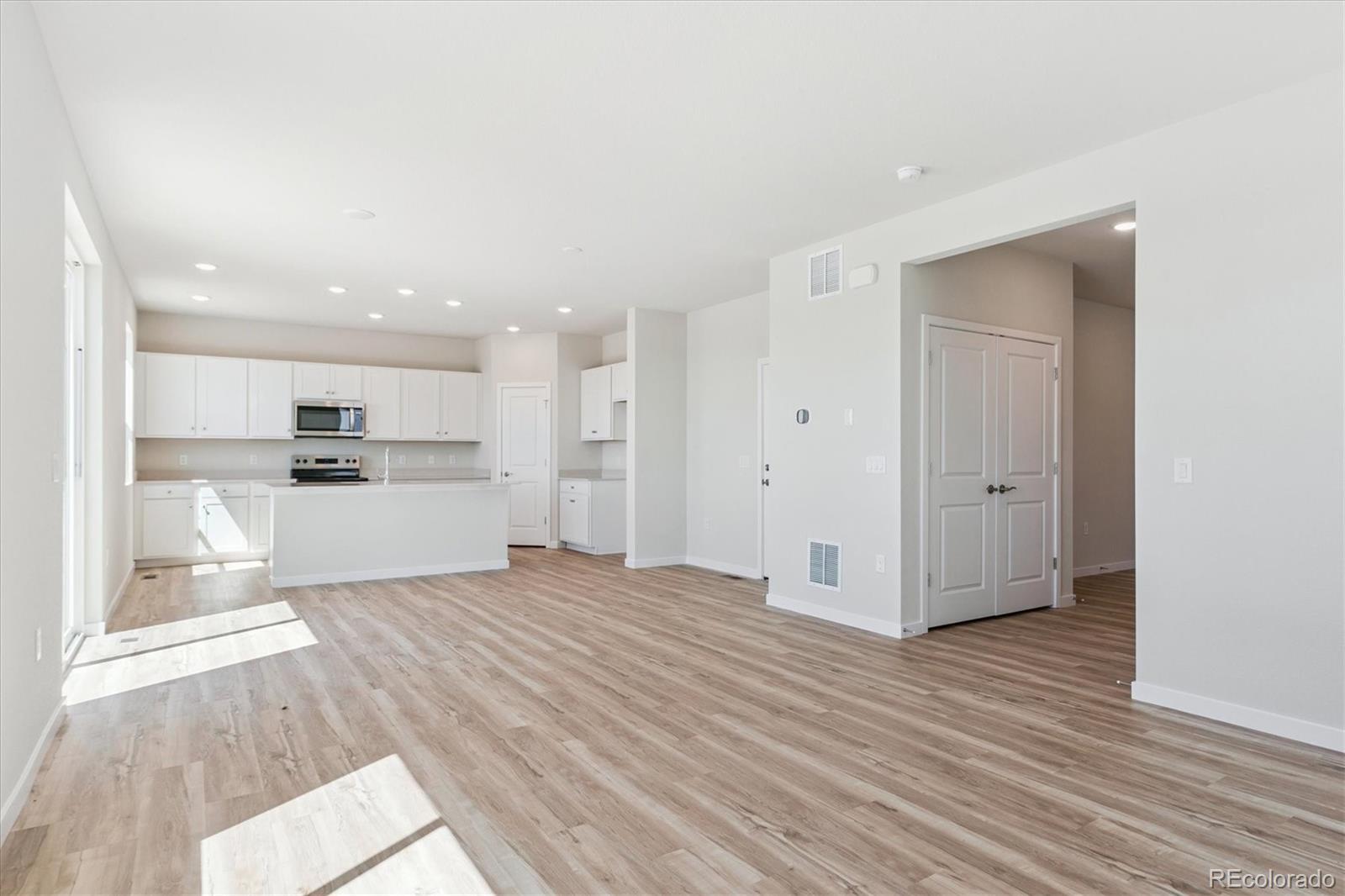 4294 Gozzer Ranch Drive, Elizabeth, CO, 80107 4 4294 Gozzer Ranch Drive