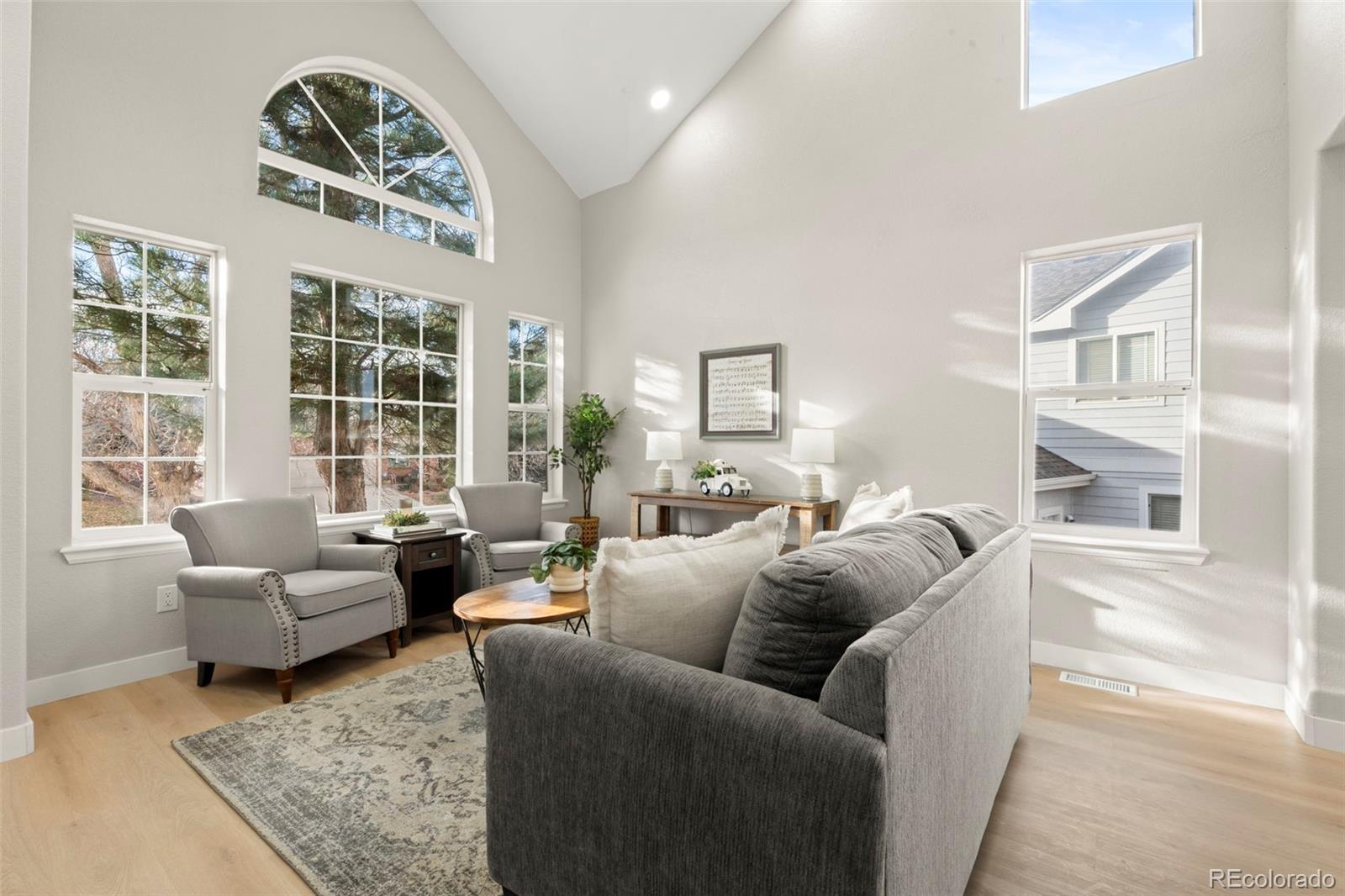 9078 White Pelican Way