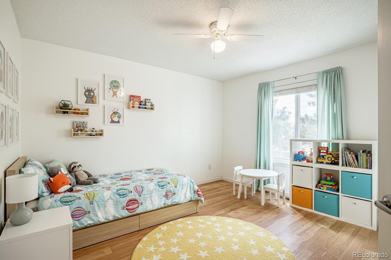 2060 E Phillips Lane