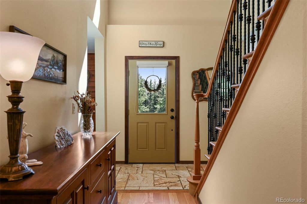 Photo of 17104 Goshawk Road E, Colorado Springs, CO 80908 (MLS # 3442840)