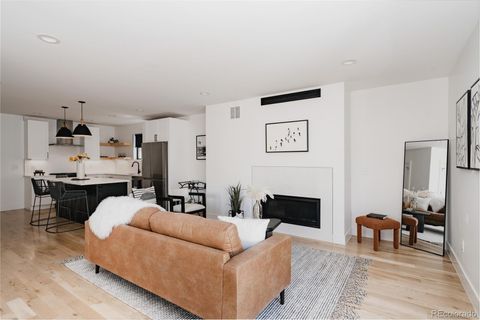 Photo of 521 Fox Street, Denver, CO 80204 (MLS # 5108289)