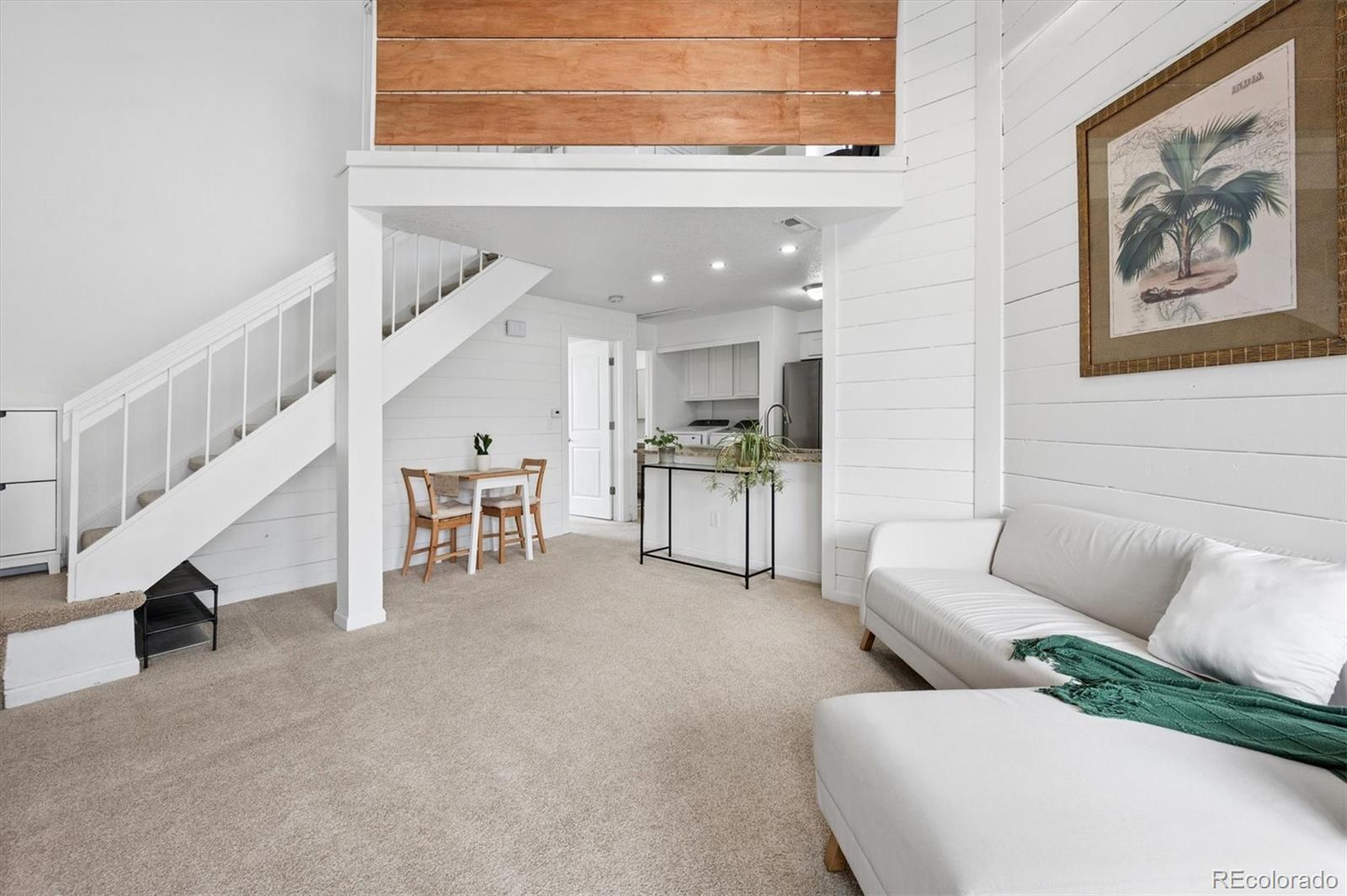 816 S Vance Street F