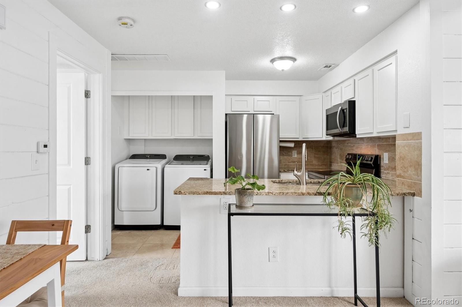 816 S Vance Street F