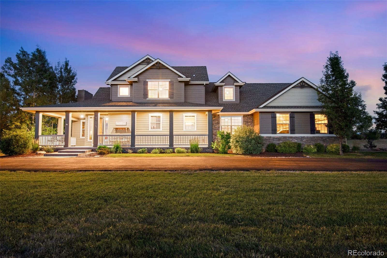 Photo 11 of 40 of 709 Willowrock Drive house