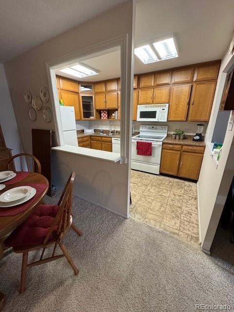 350 S Clinton Street 3C