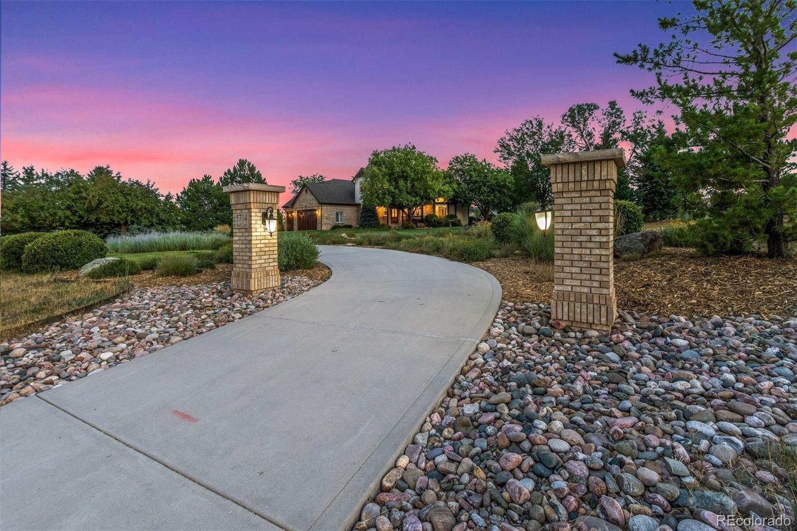 5714 Bluff Lane