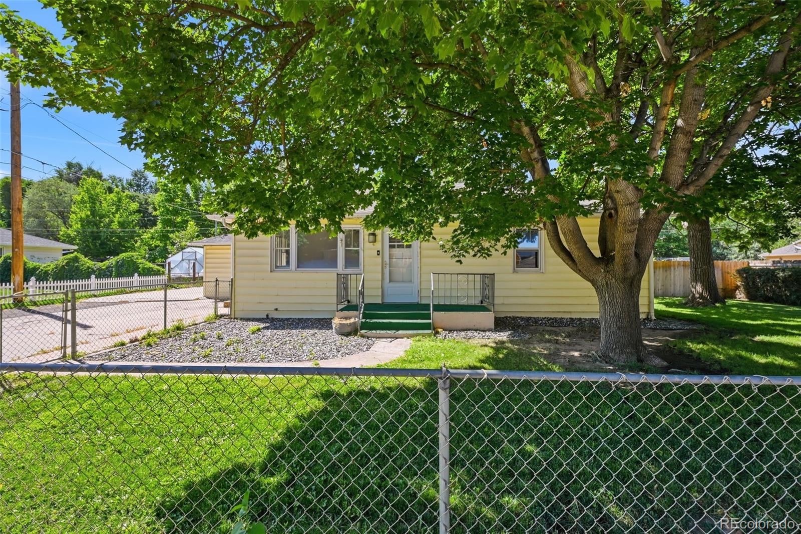 842 Capitol Hill Street