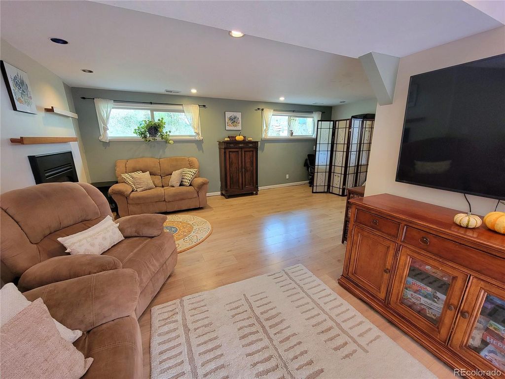 Photo of 570 Columbine Avenue, Golden, CO 80401 (MLS # 8648957)