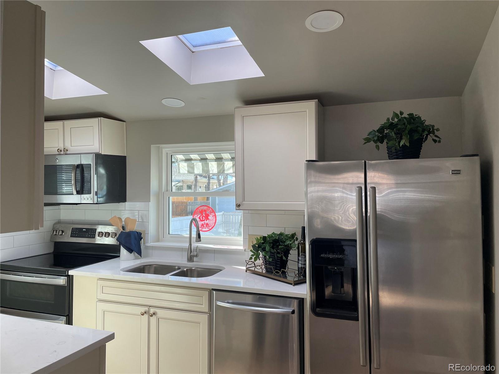 1171 S University Boulevard