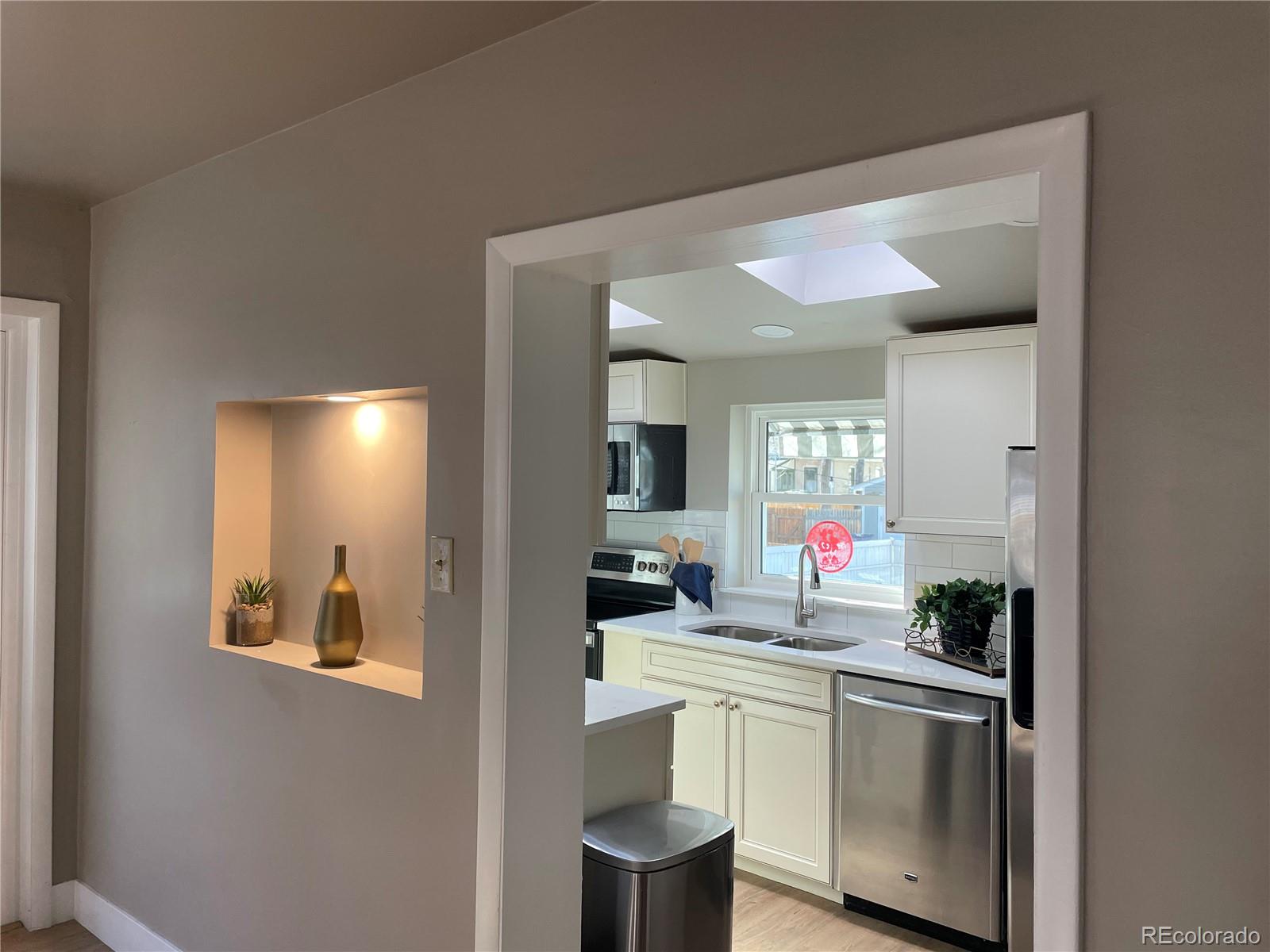 1171 S University Boulevard