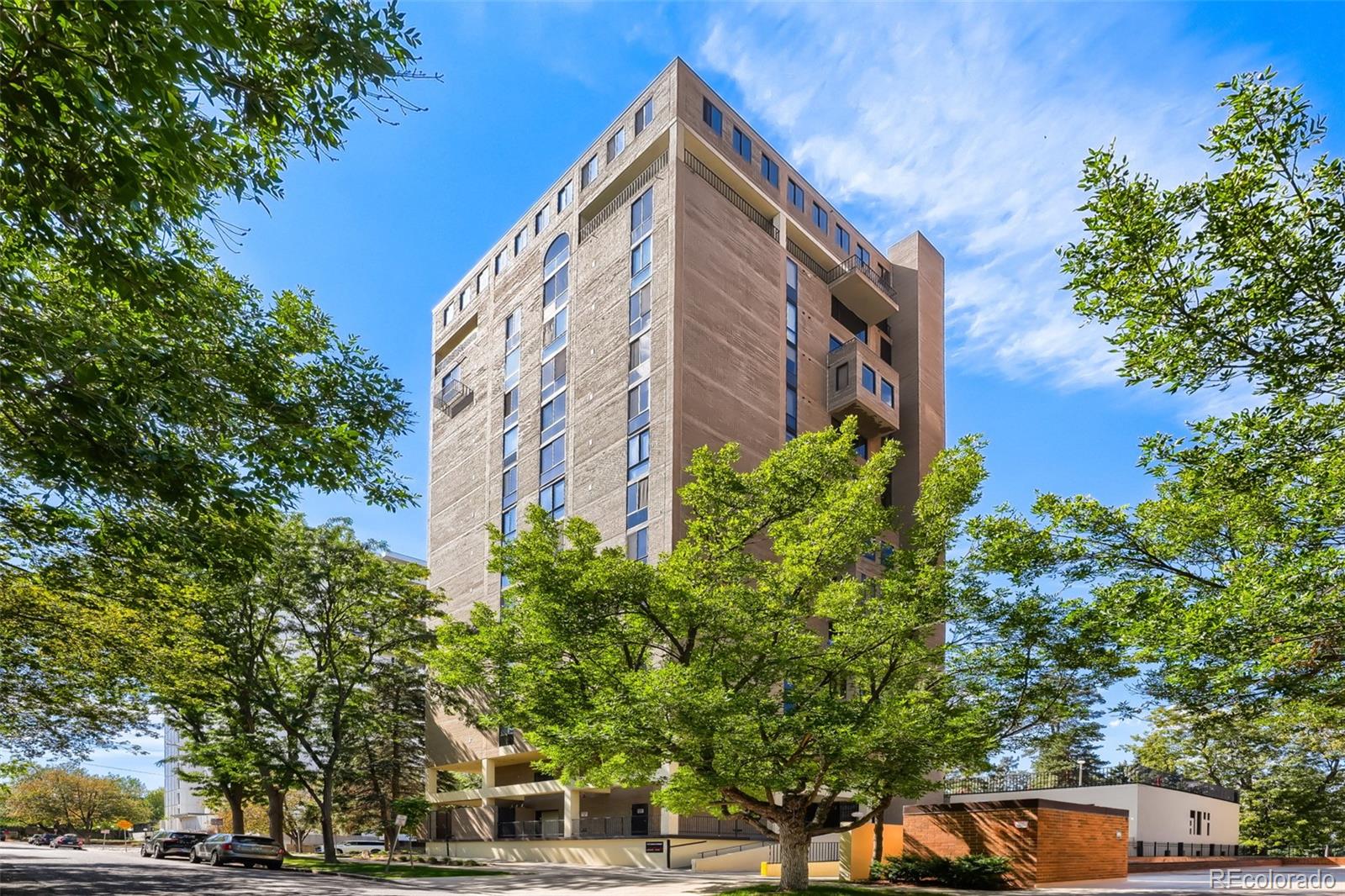 1111 Race Street 6B
