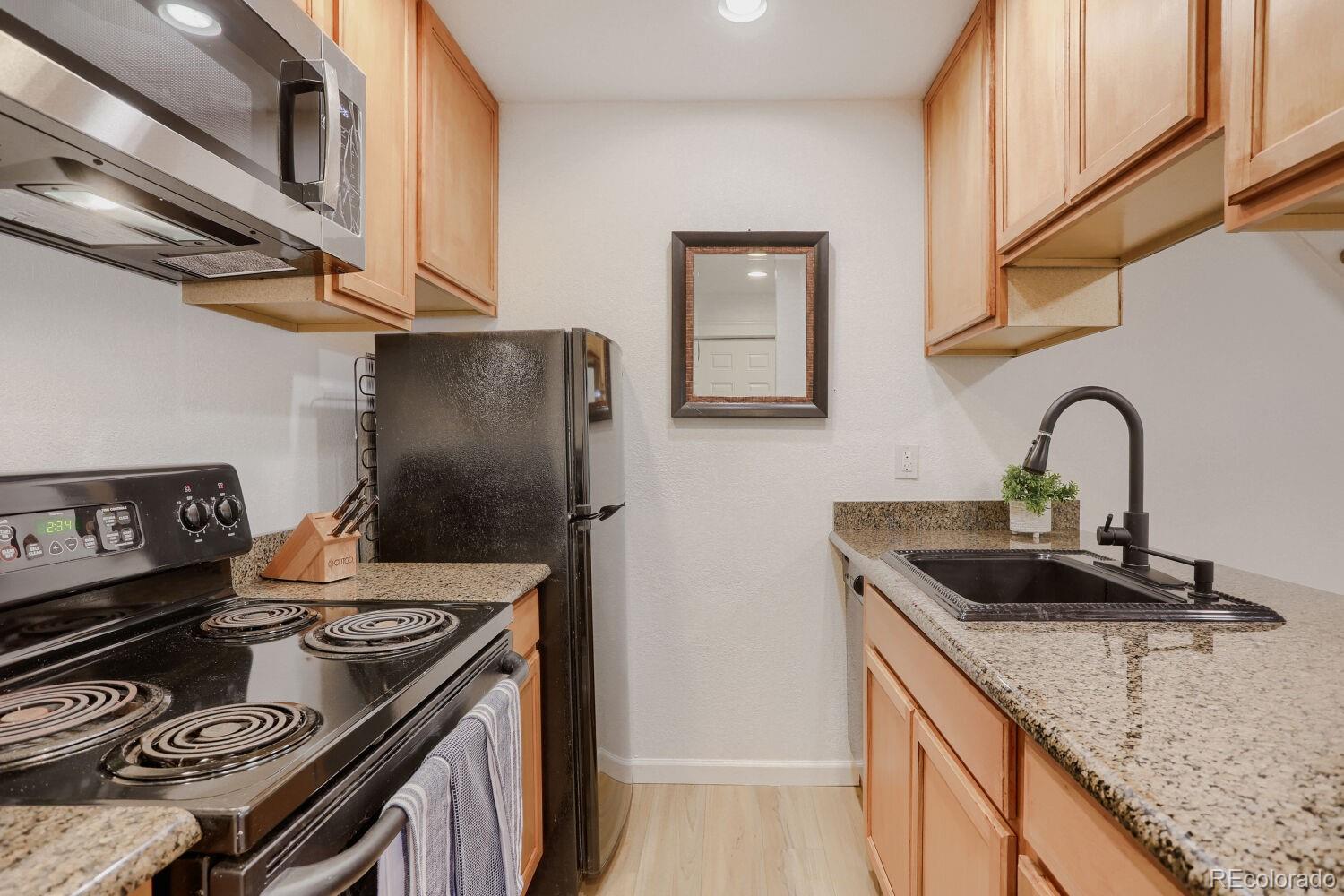 1430 18th Street 8