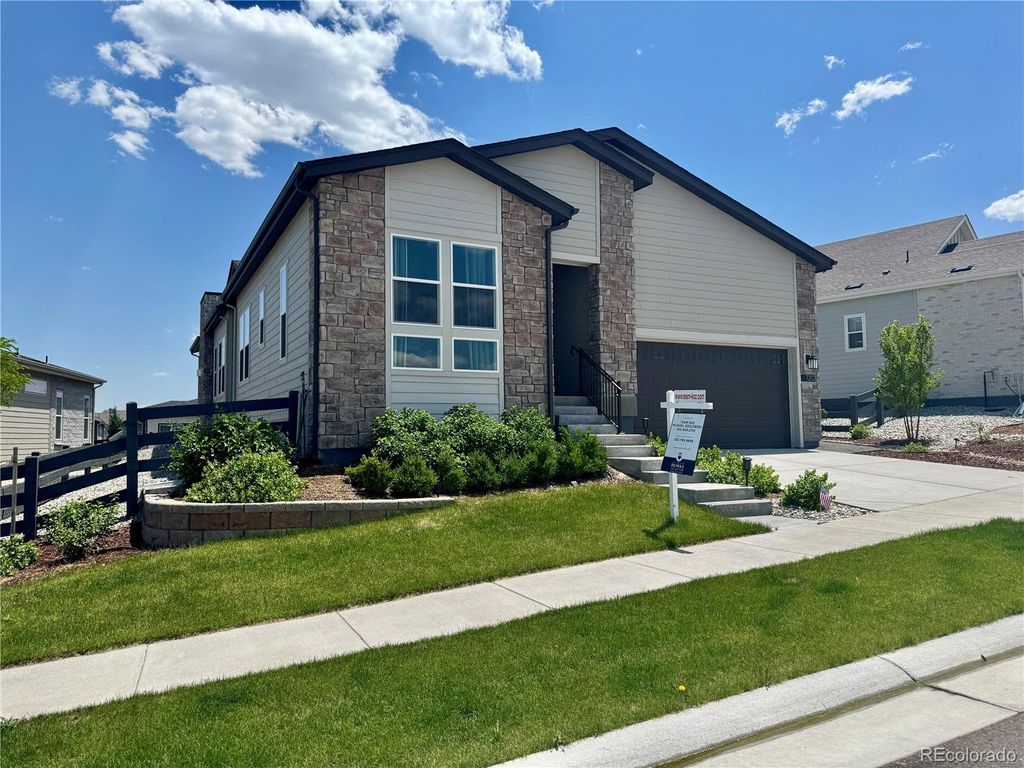 Photo of 7202 Canyonpoint Road, Castle Pines, CO 80108 (MLS # 3782617)