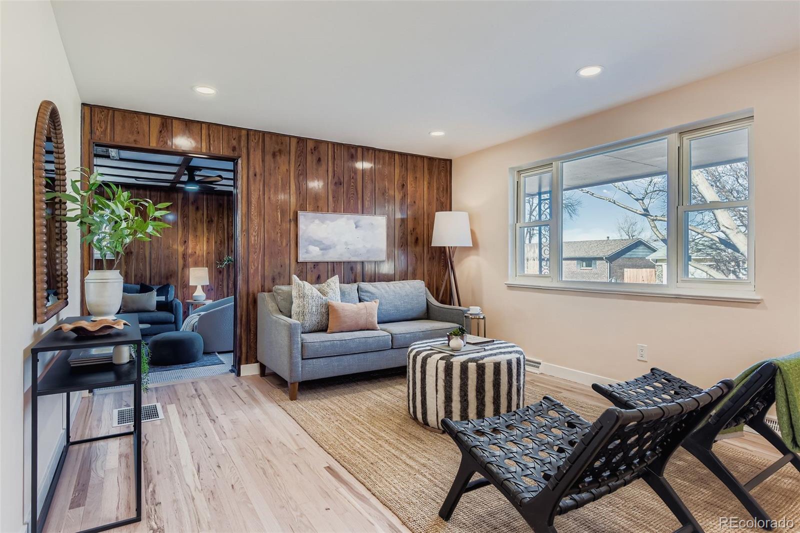 4264 W Radcliff Avenue