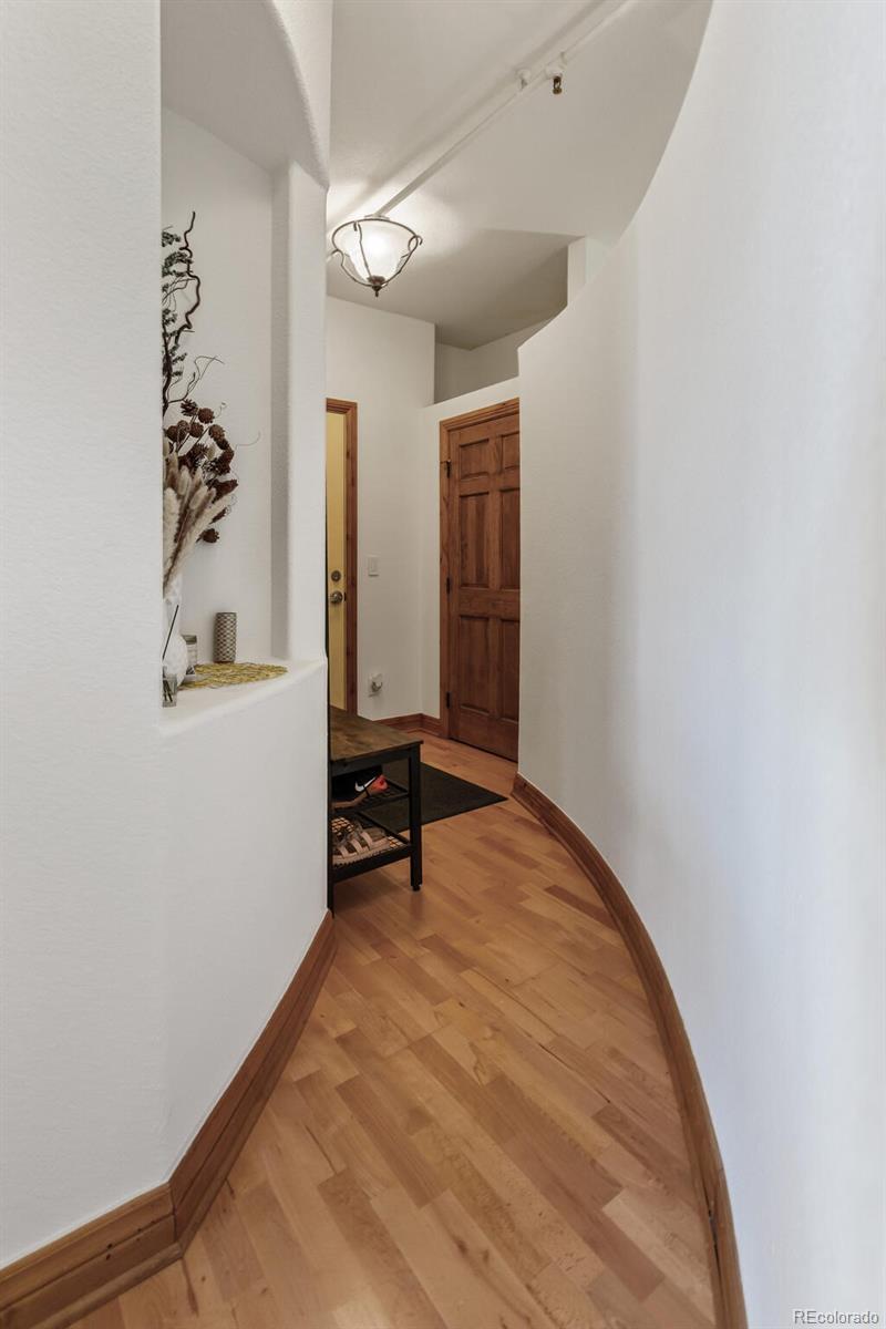 3299 Lowell Boulevard 302