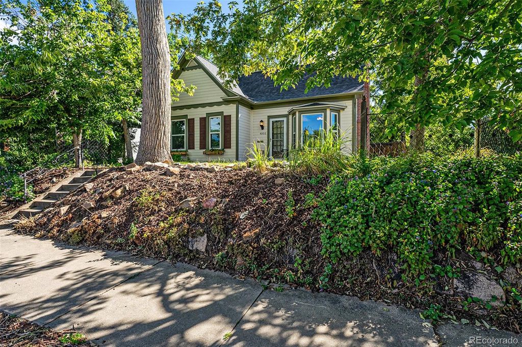 Photo of 4902 Osceola Street, Denver, CO 80212 (MLS # 3230229)