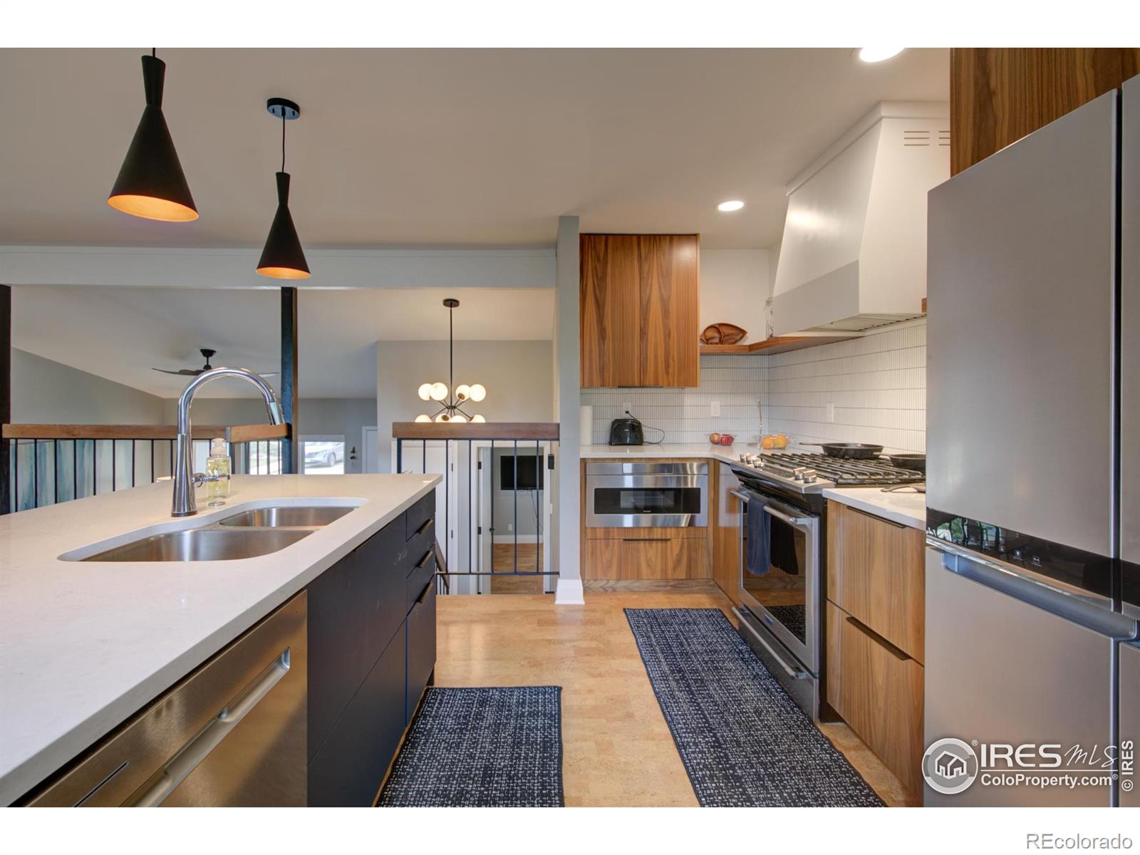 4236 Redwood Court