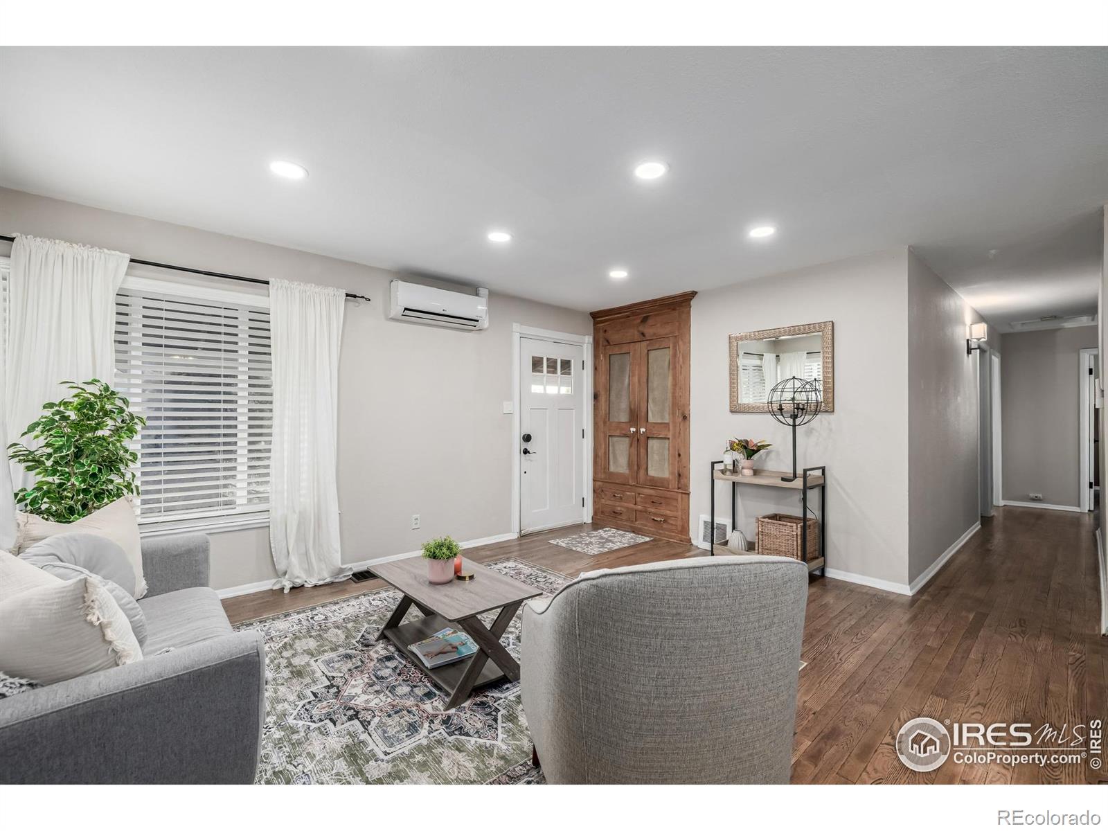 3200 S Grape Street, Denver, CO, 80222 1 3200 S Grape Street