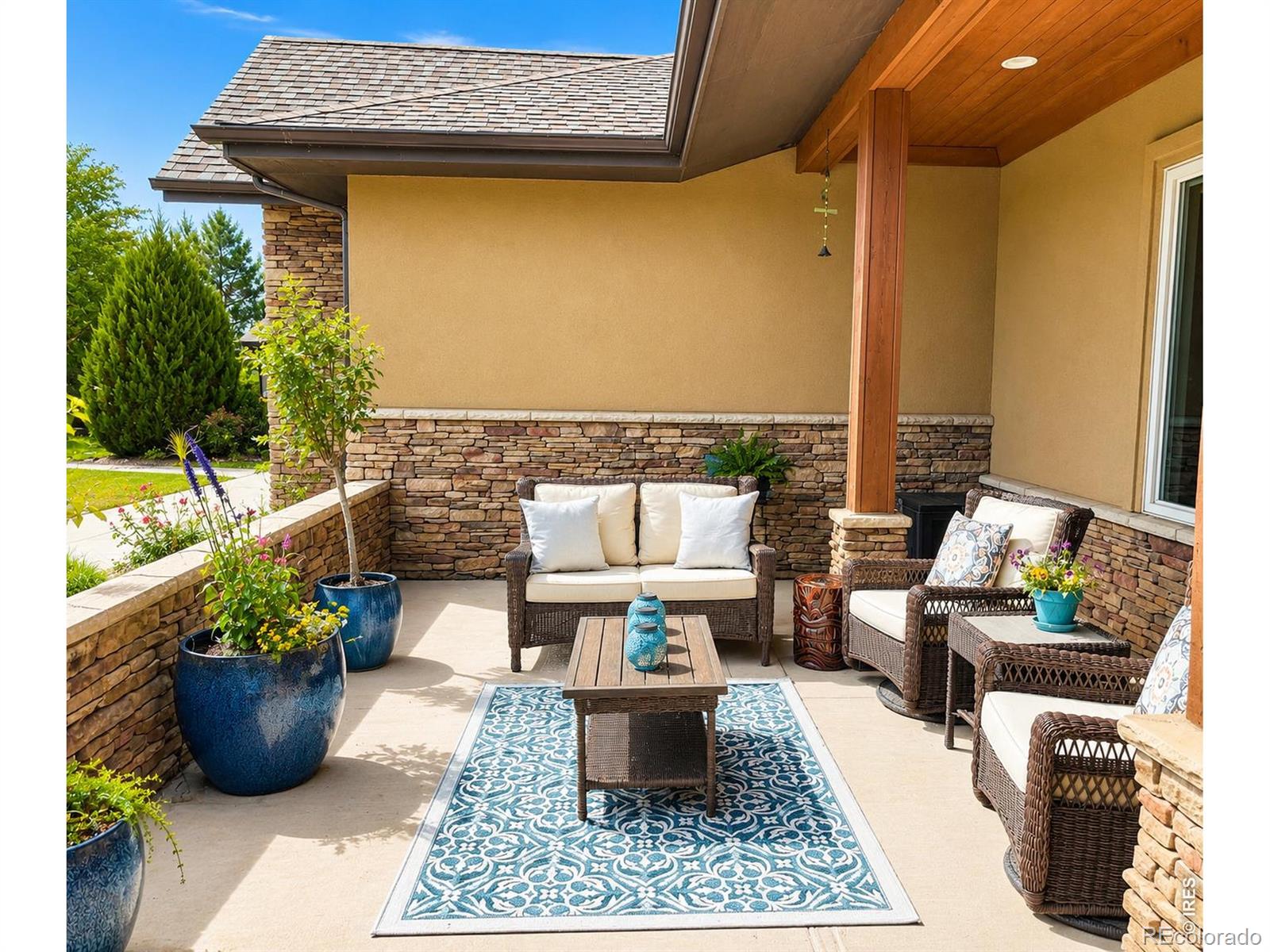 5759 Pelican Shores Drive