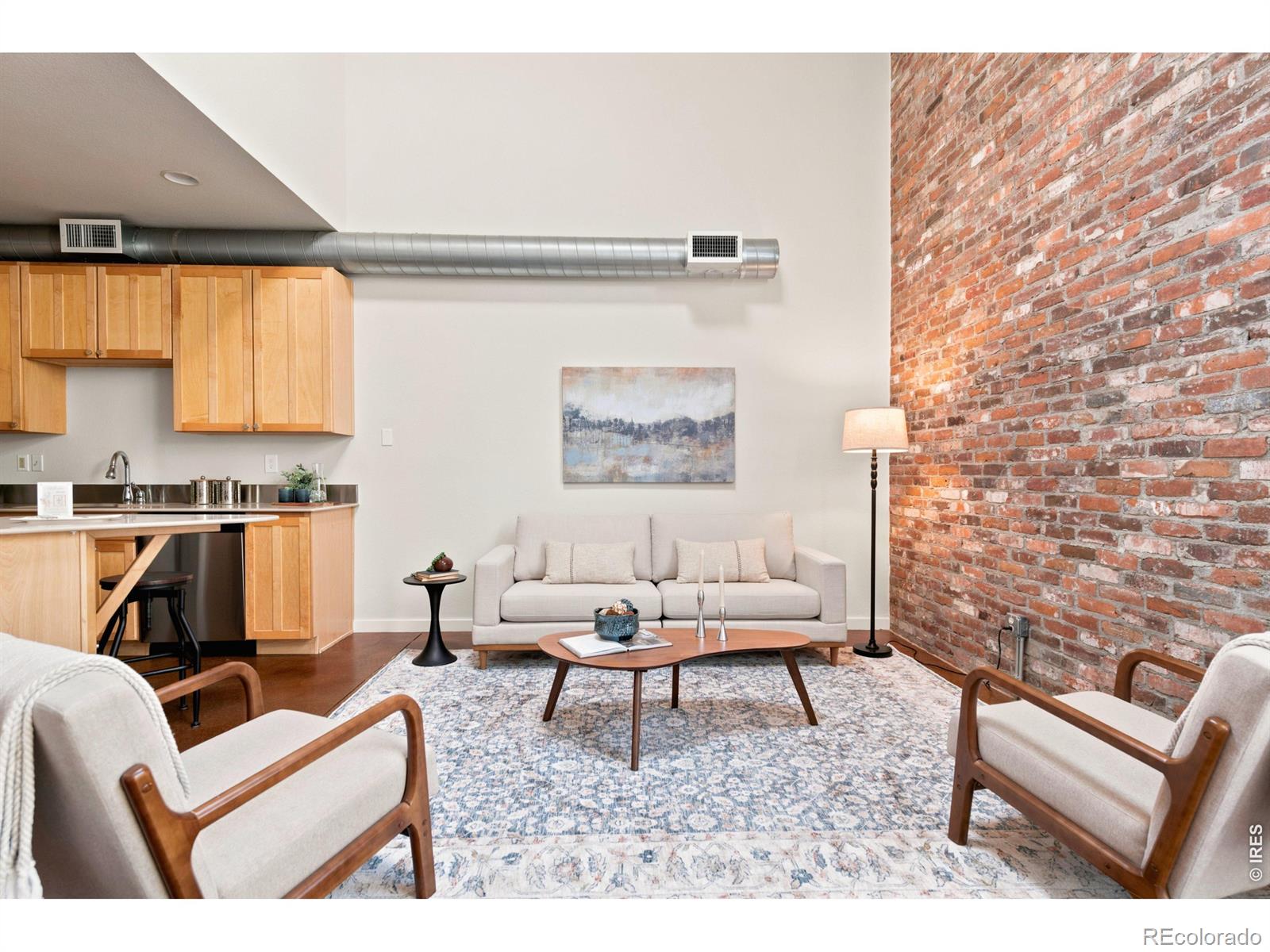 3033 Blake Street 112