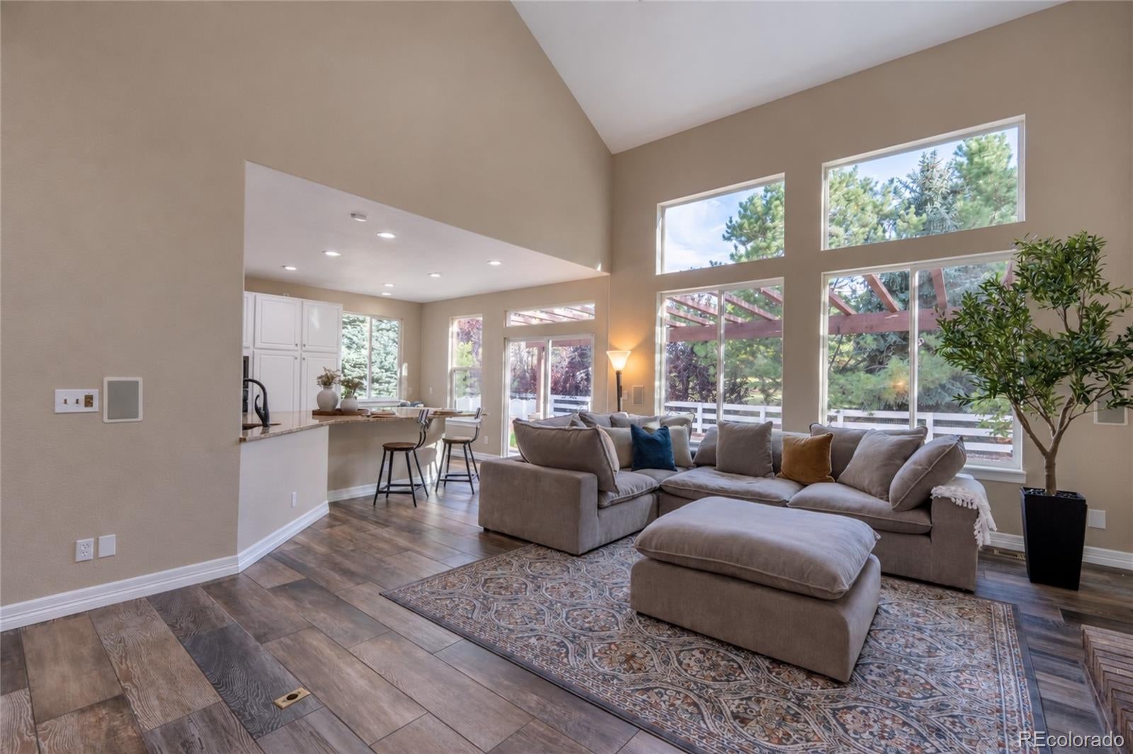 20214 E Euclid Place