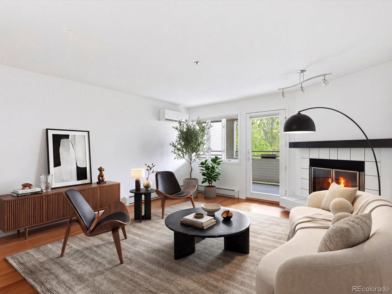 315 Arapahoe Avenue 202