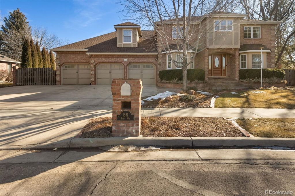 Photo of 1331 Ruby Way, Longmont, CO 80504 (MLS # 3179353)