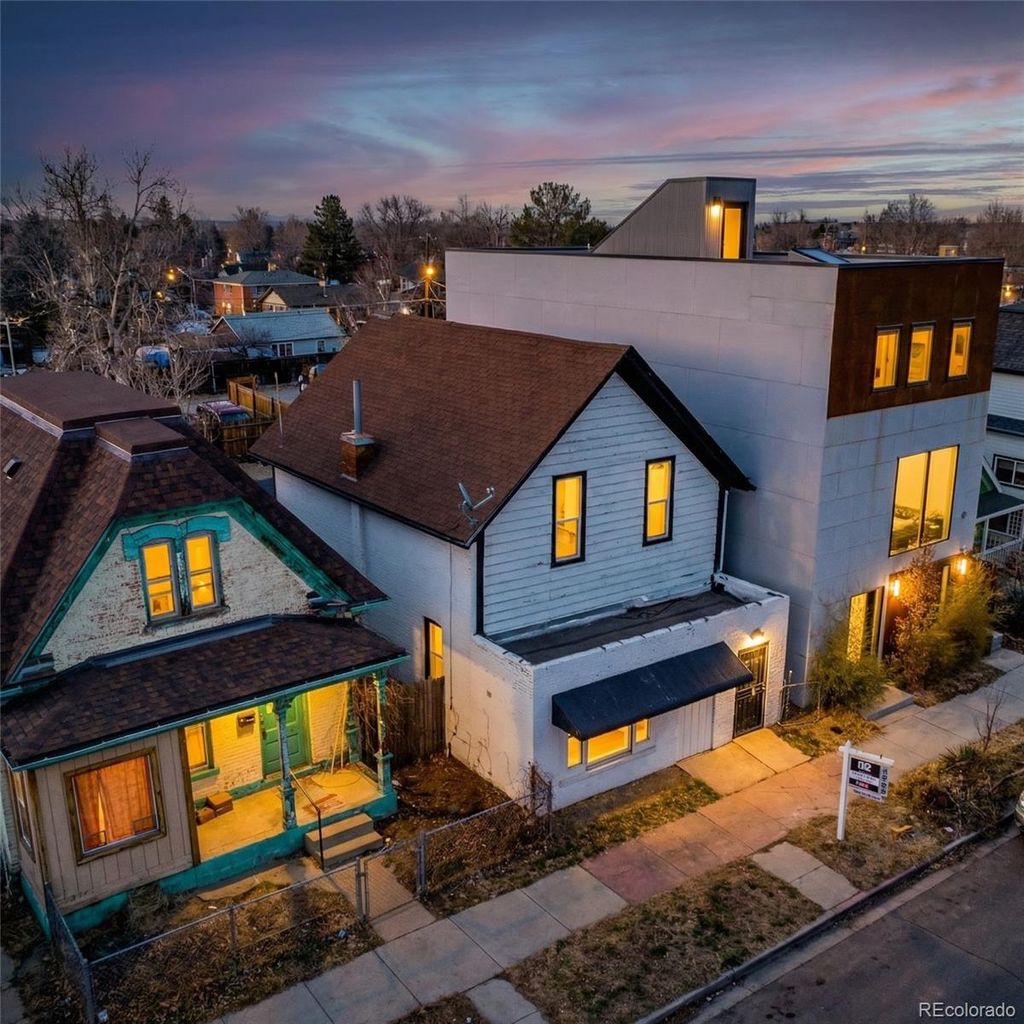 Photo of 3132 N Downing Street, Denver, CO 80205 (MLS # 9580407)