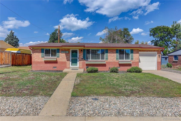 9823 W 53RD AVE, ARVADA, CO 80002 - Image aeb97d4b0b277008368a7bfe23b4e689/1387236655